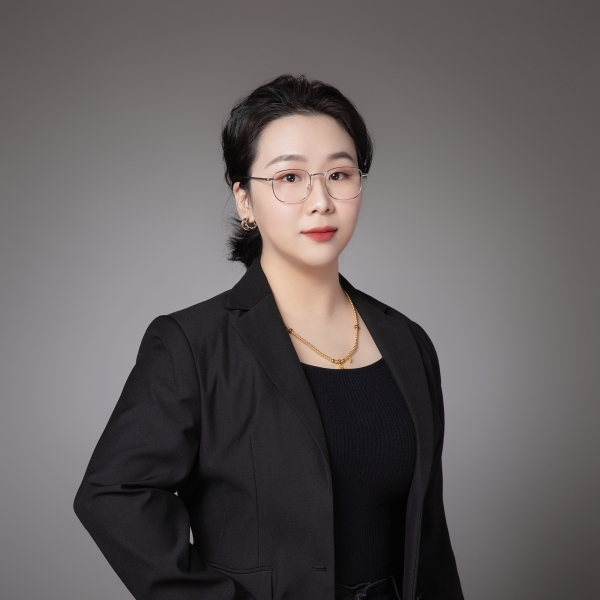 王莉婷    律师